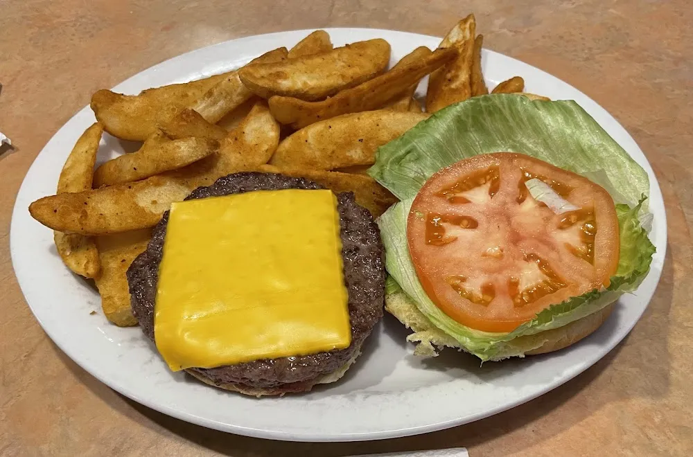 Cheeseburger and Potato Wedges