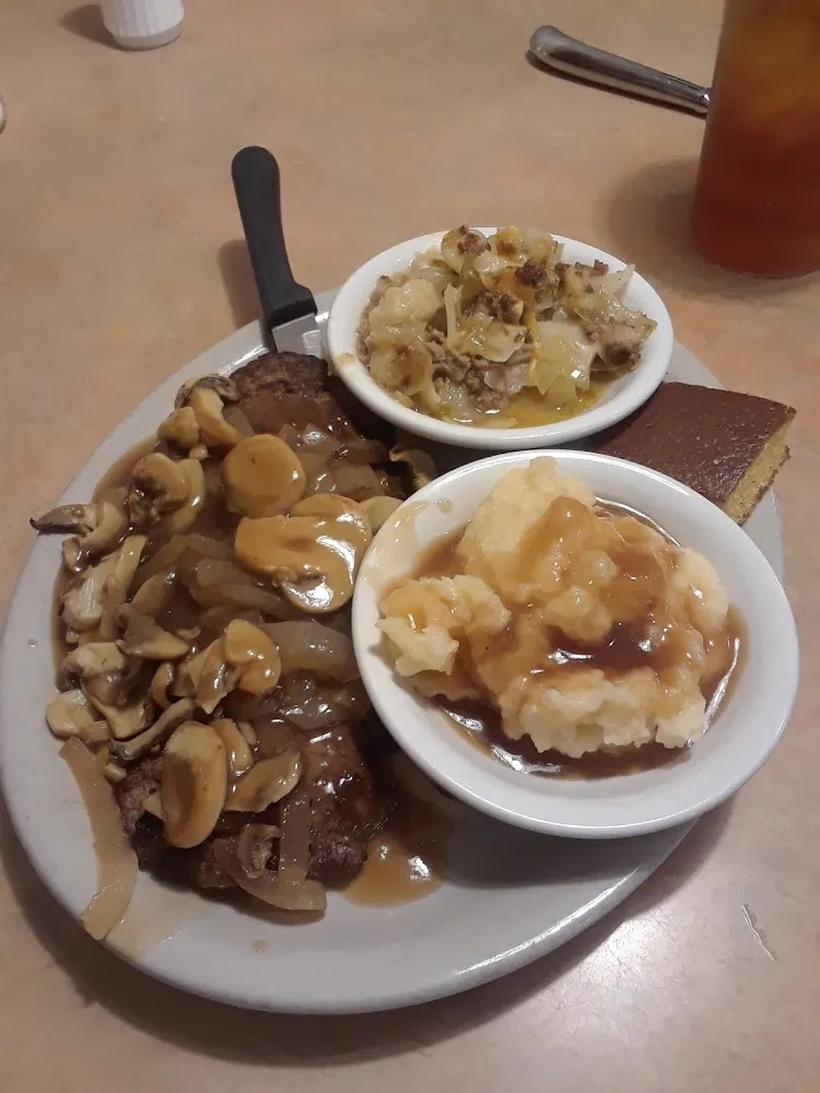 Chopped Steak with Mushrooms and Onions