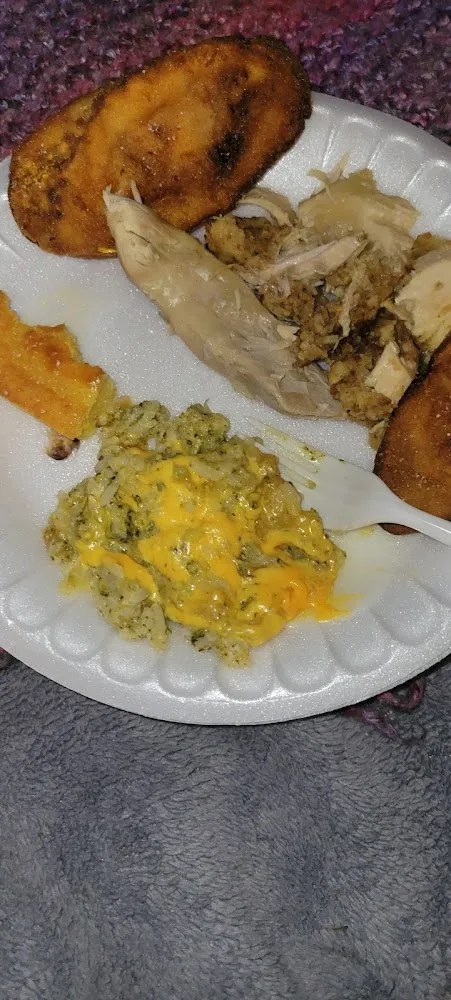 Turkey & Dressing and Broccoli Cassarole and Fried Squash